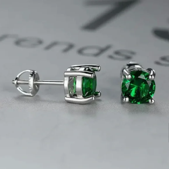 8mm CZ Emerald Green Screw Back Stud Earrings - Picture 3 of 3